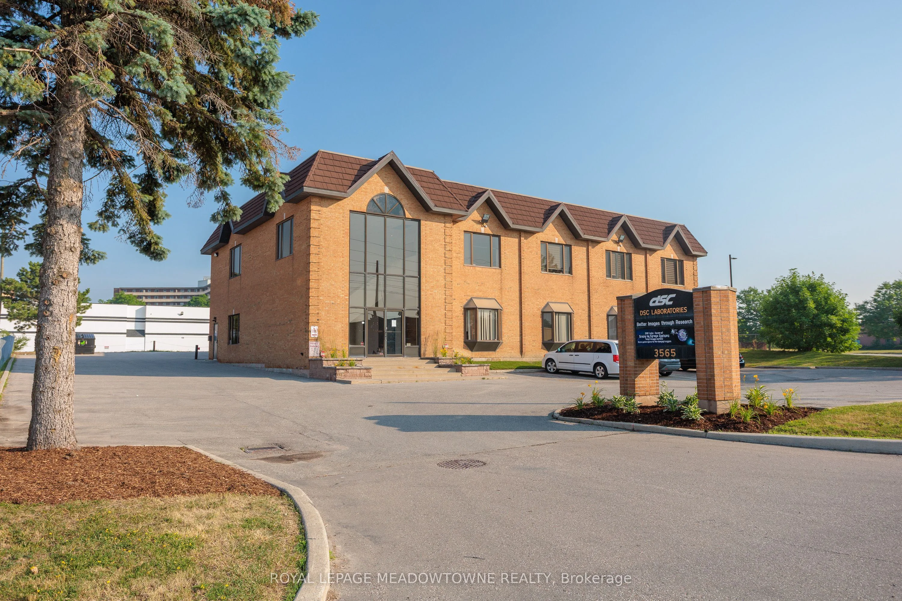 3565 Nashua Drive, Mississauga, ON L4V 1R1