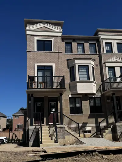 Condo Townhouse in Brampton
