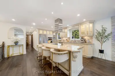 Semi-Detached in Burlington