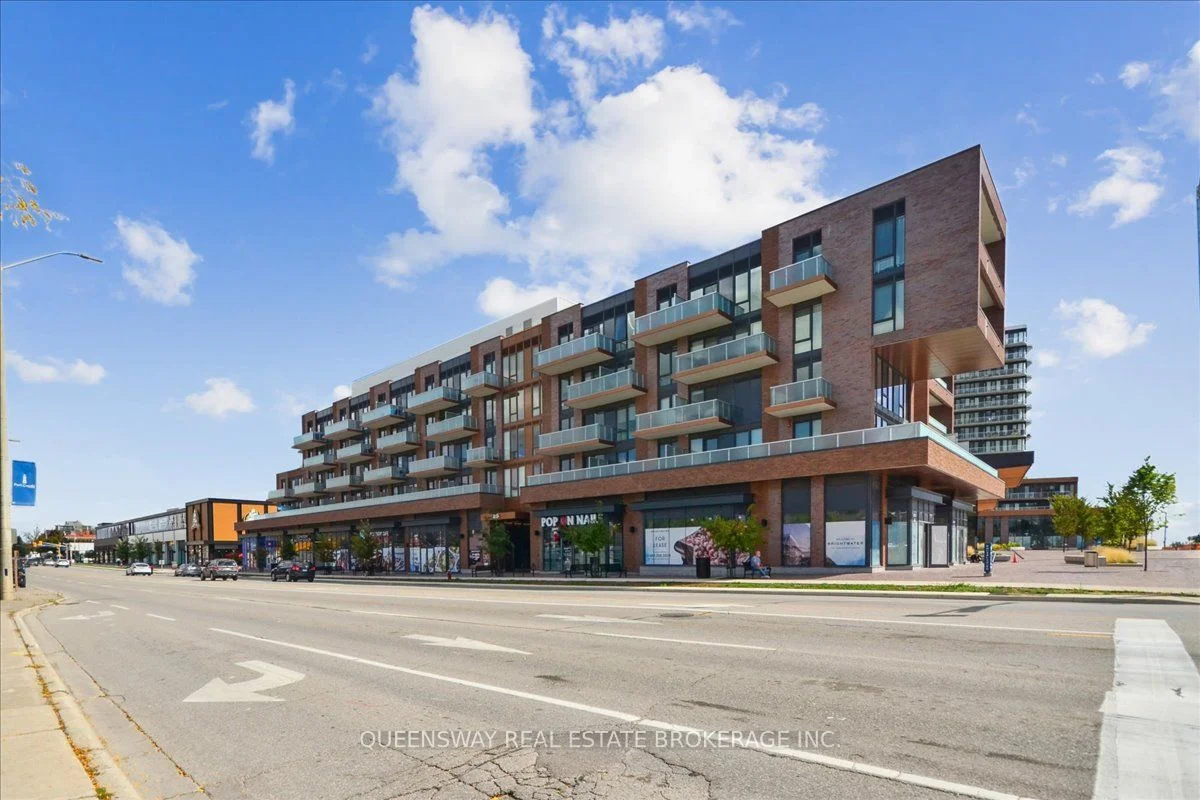 215 Lakeshore Road W 443, Mississauga, ON L5H 0A7