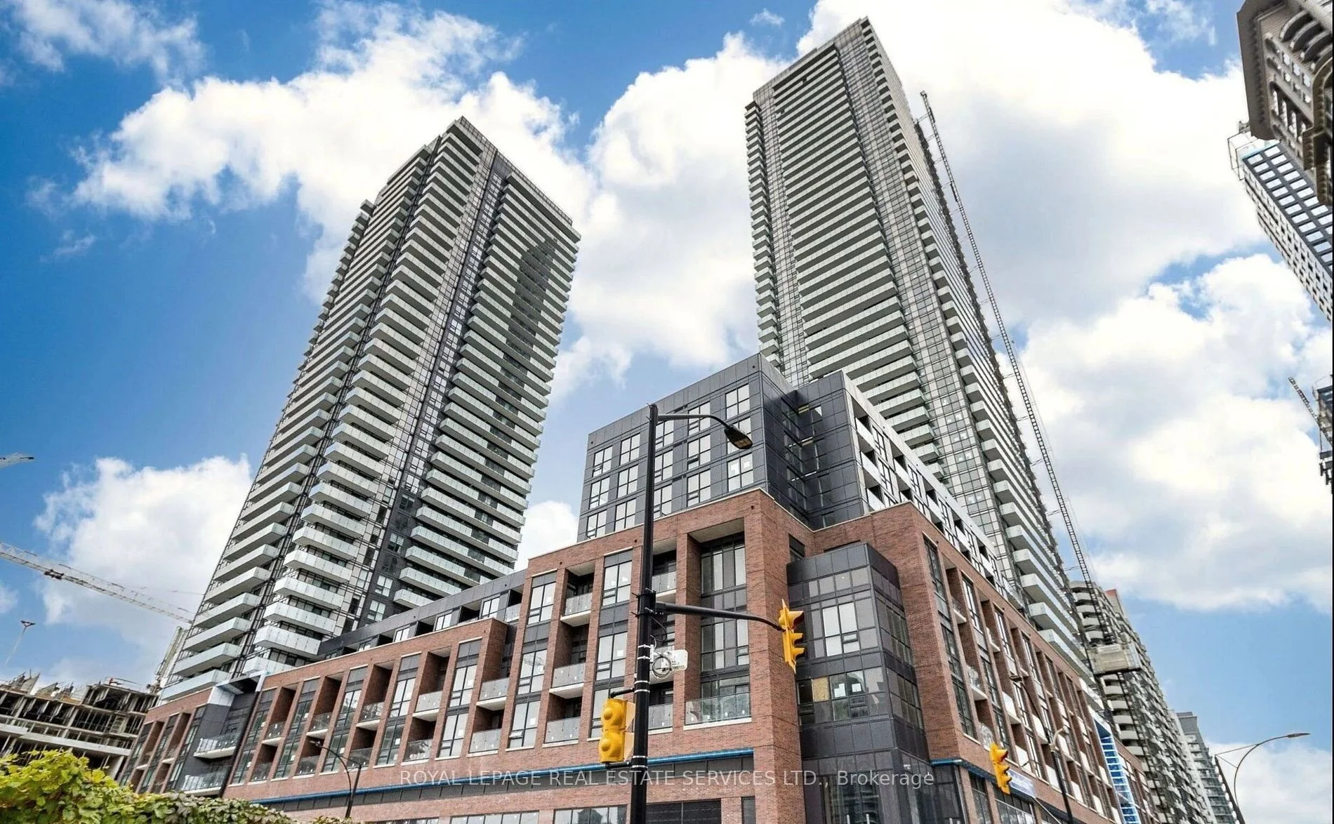 4130 Parkside Village Drive 3306, Mississauga, ON L5B 3M8