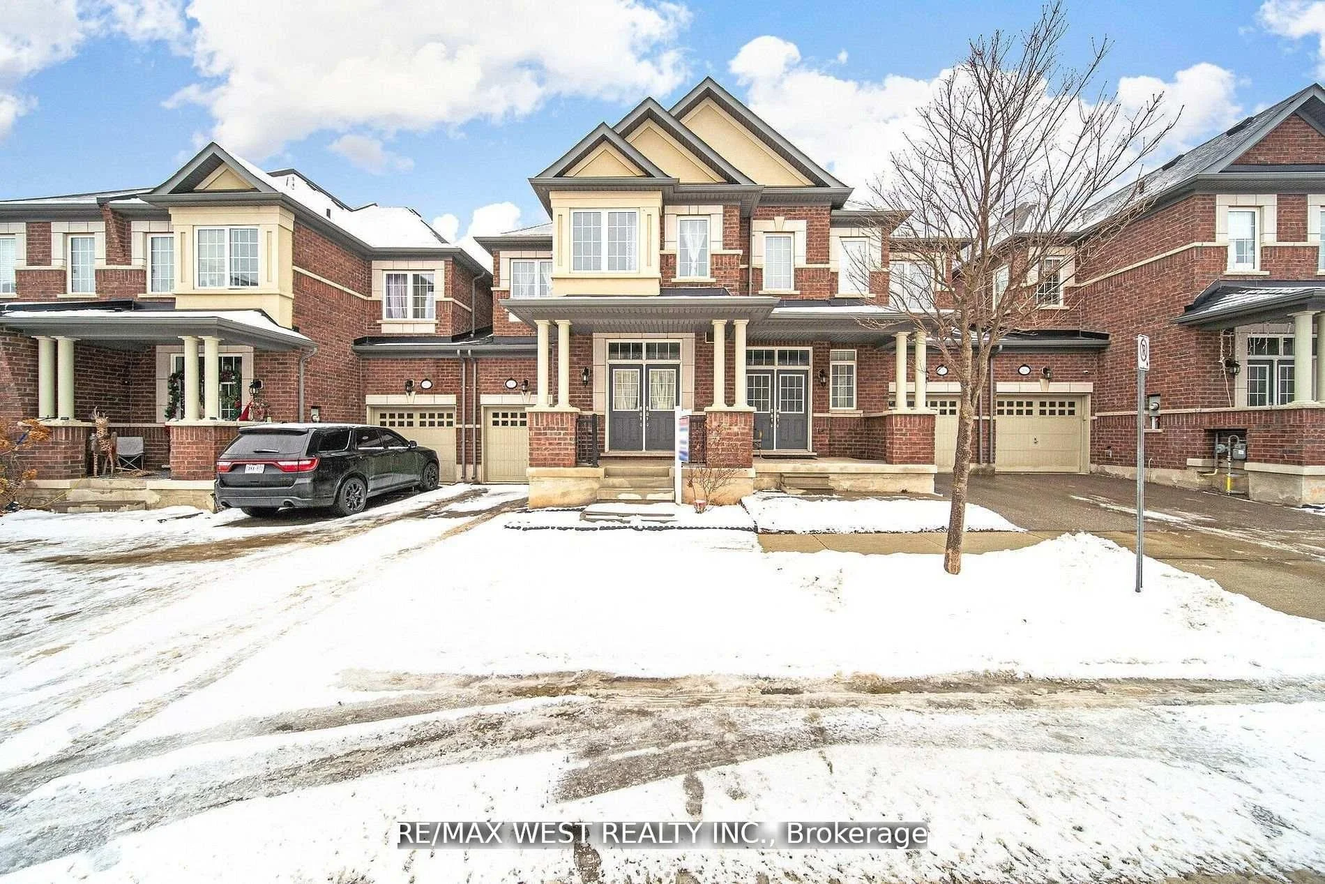213 Sarah Cline Drive, Oakville, On L6m 0t8