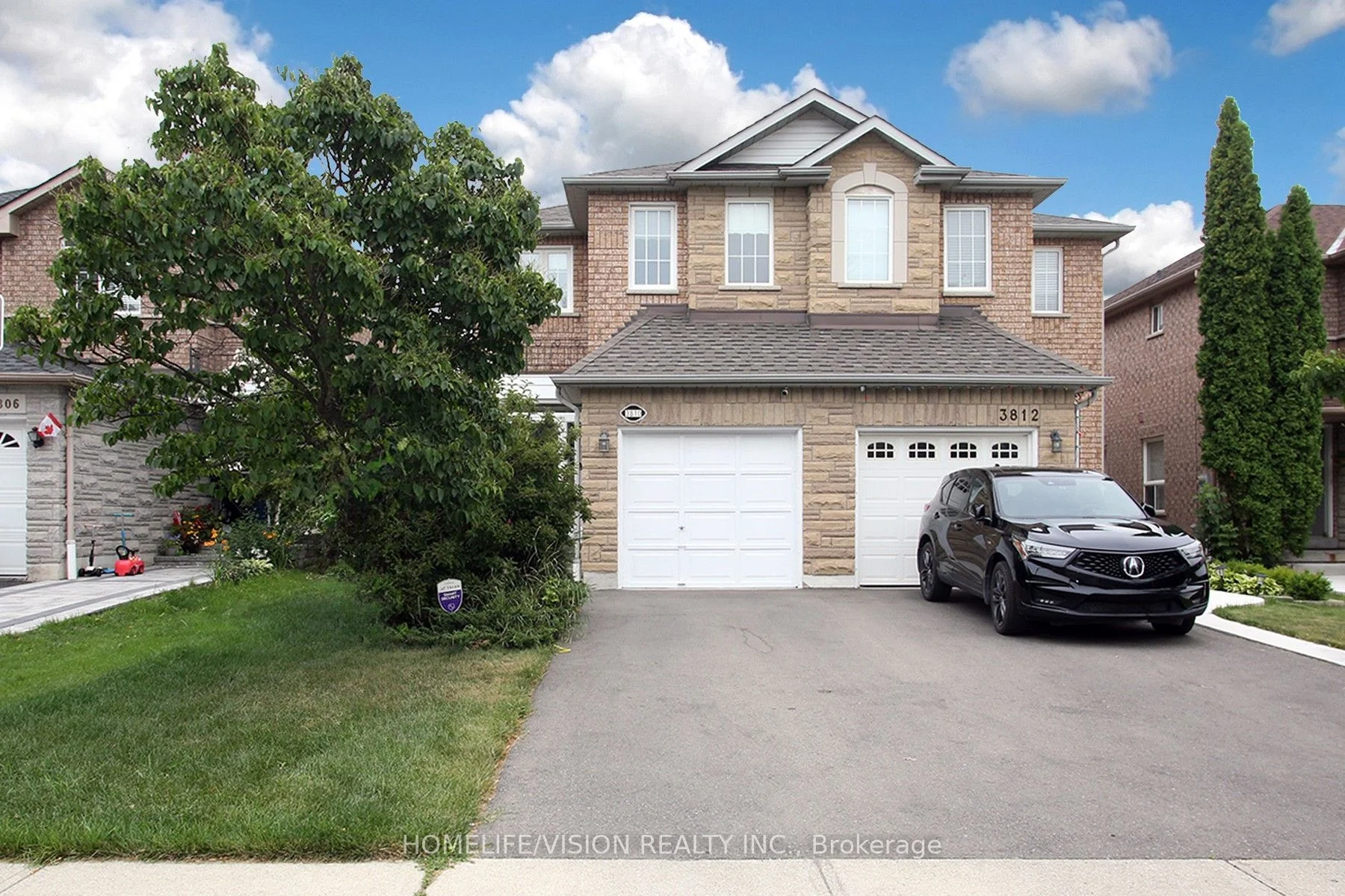3810 Foxborough Trail, Mississauga, ON L5N 7W4