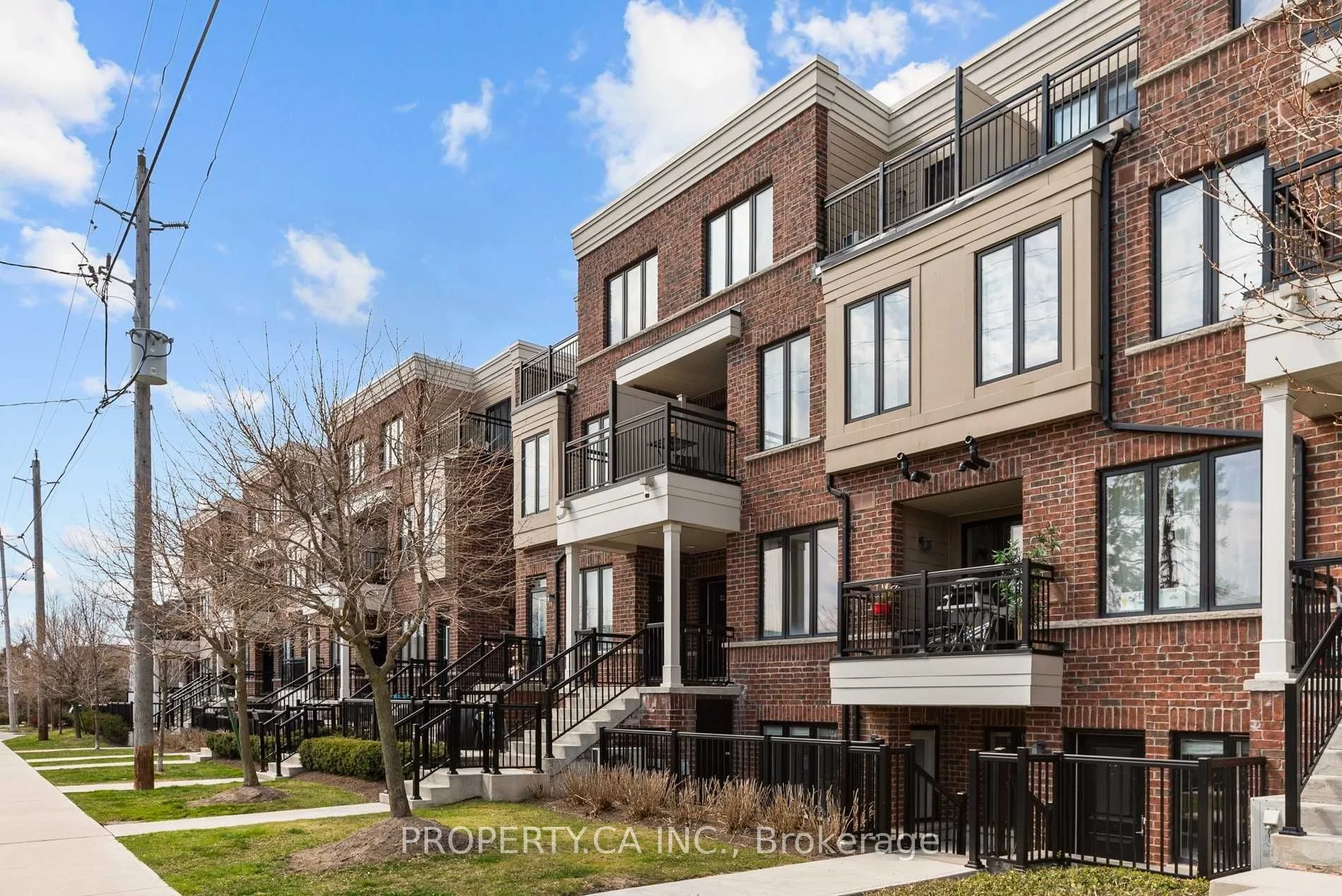 120 Twenty Fourth Street 24, Toronto W06, On M8v 2k2