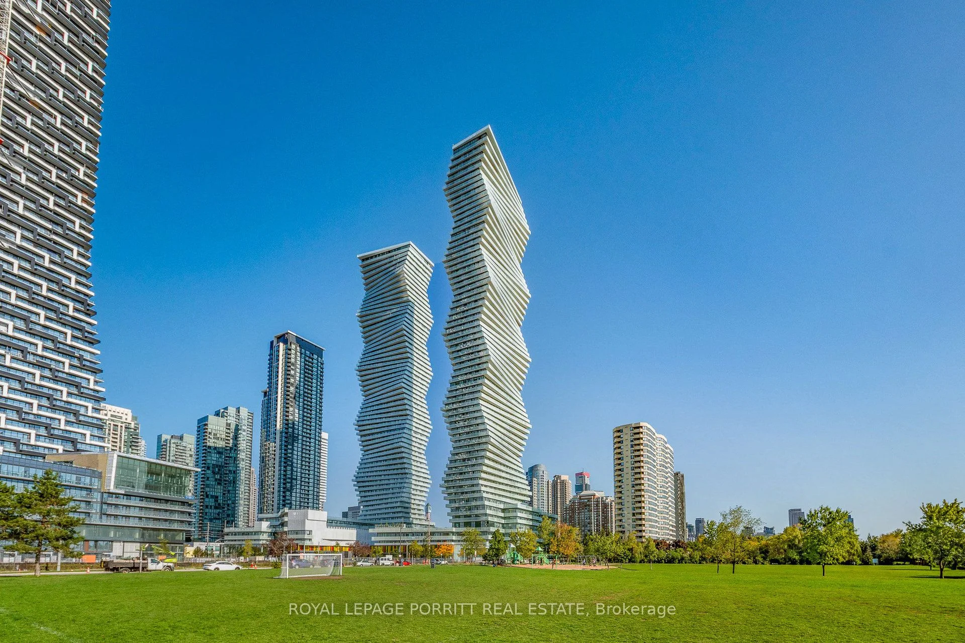 3883 Quartz Road 202, Mississauga, ON L5B 0M4