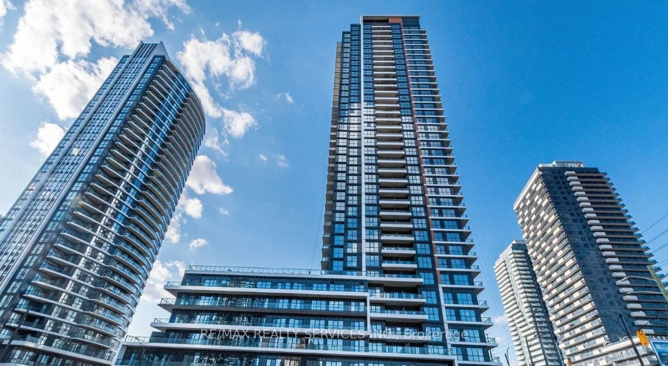 15 Watergarden Drive 414, Mississauga, ON L5R 0G8
