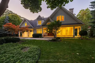 Detached in Oakville