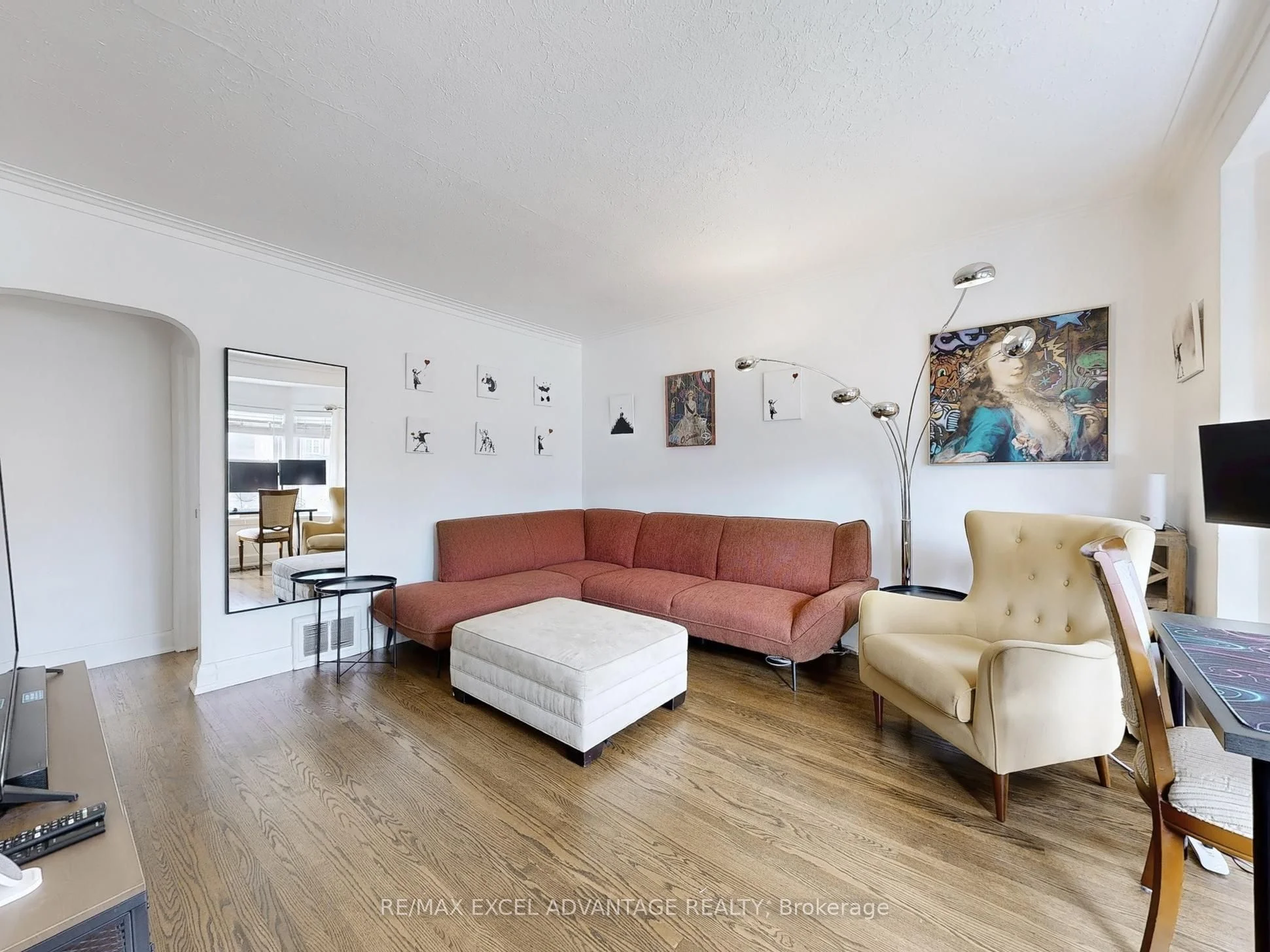 50 William Street, Toronto W04, On M9n 2g7