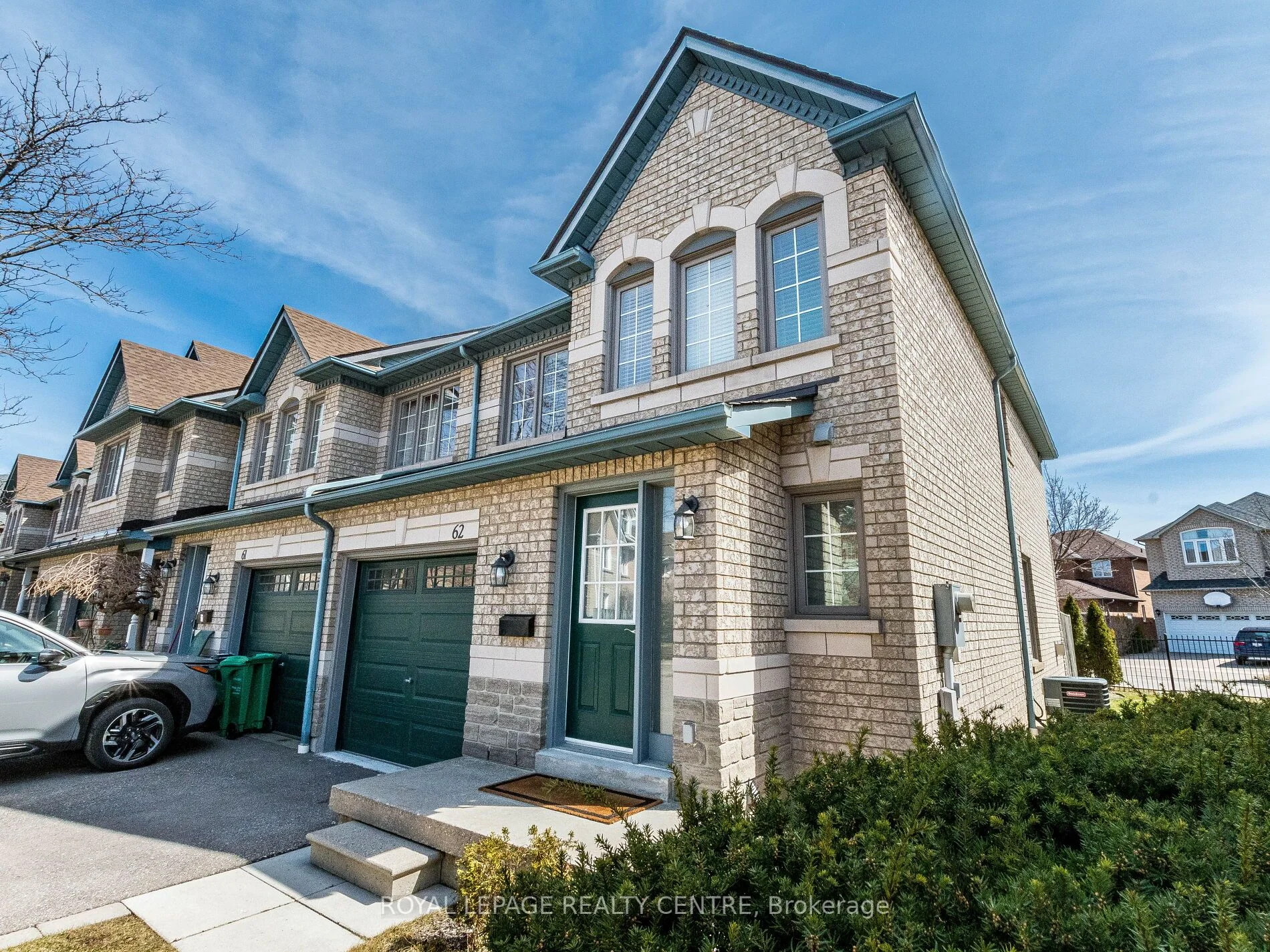 Condo Townhouse in Mississauga