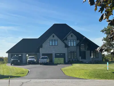 Detached in Milton