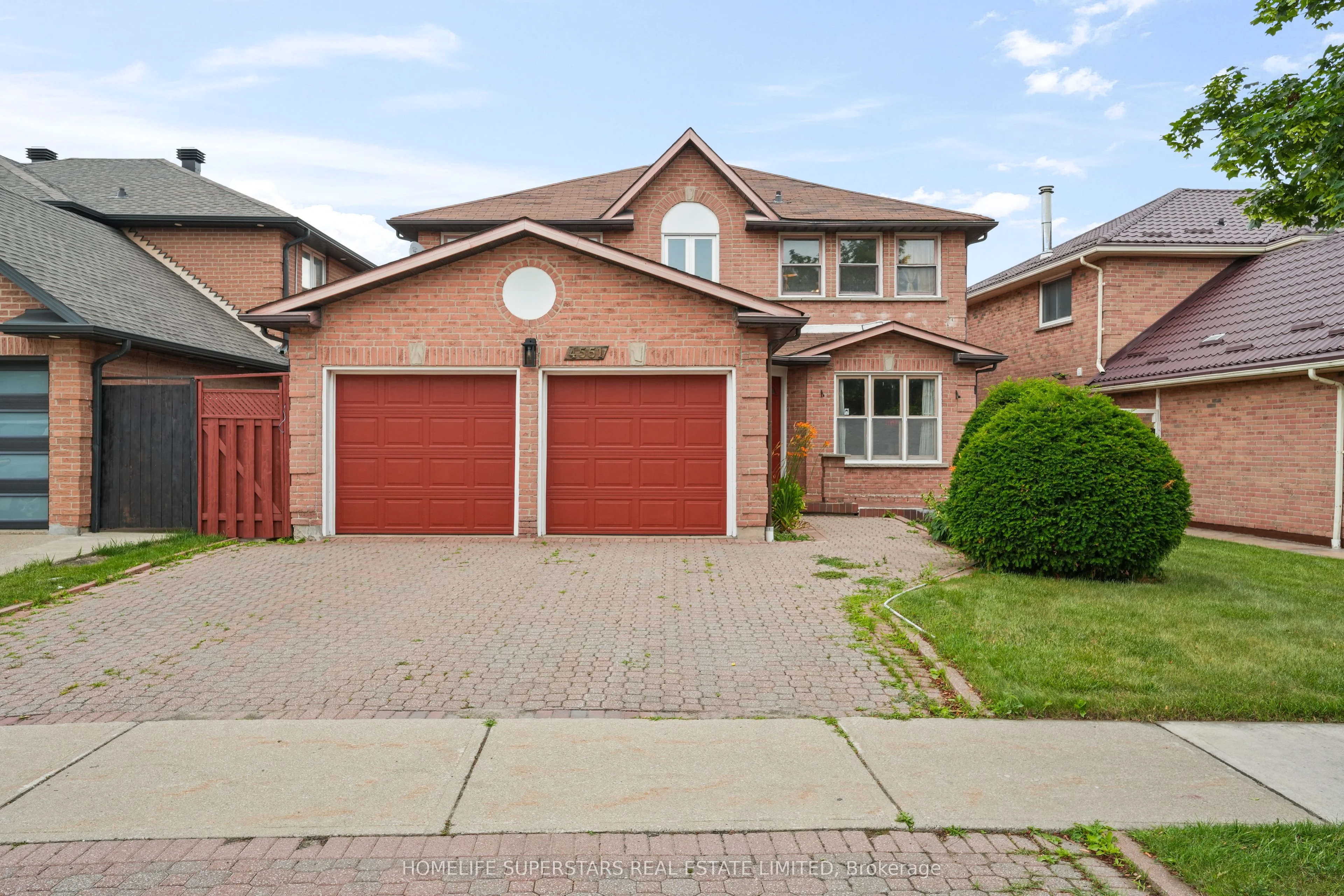 4551 Guildwood (Upper Level) Way, Mississauga, ON L5R 1Z5