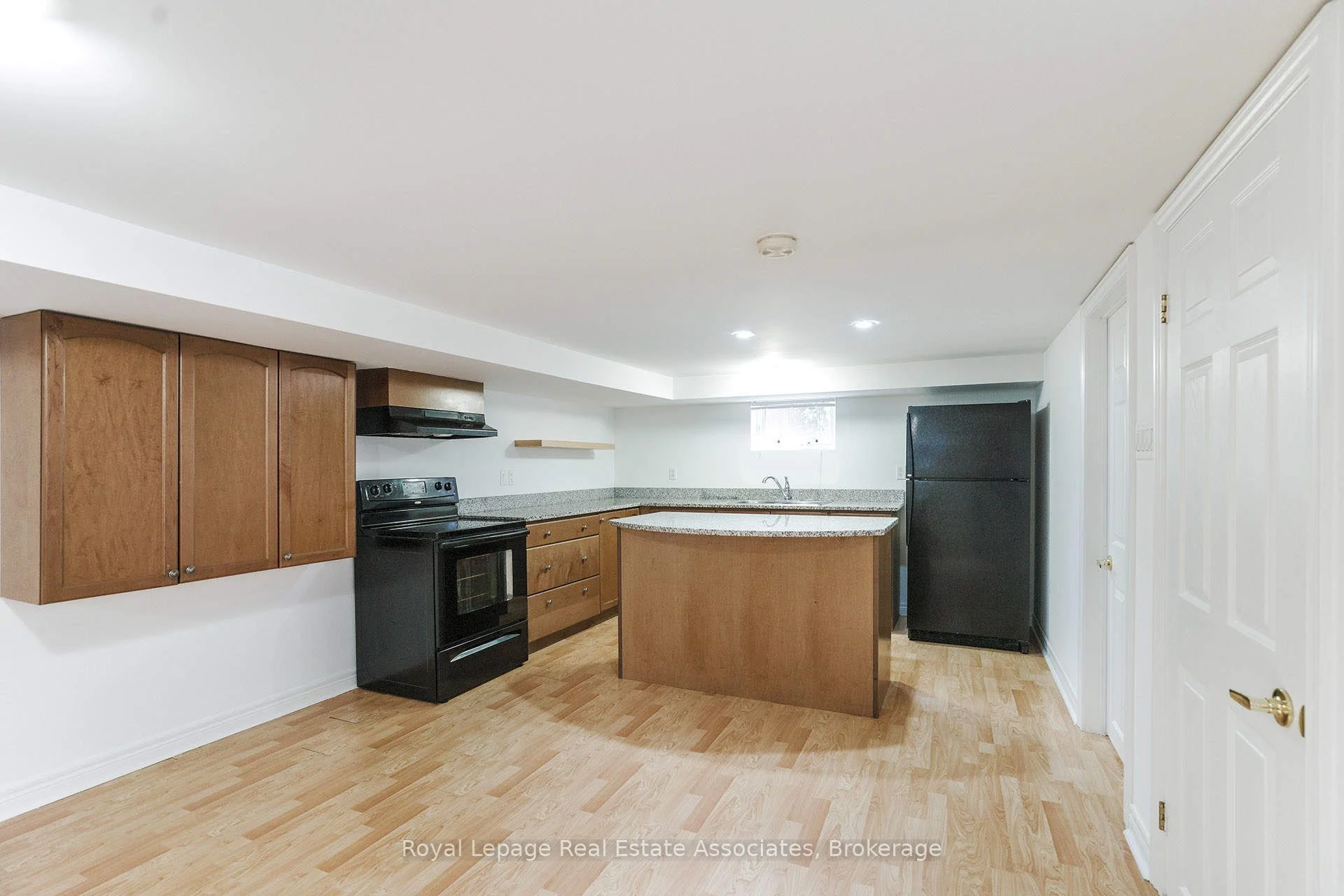 265 Reiner Road Bsmt, Toronto W05, ON M3H 2M5