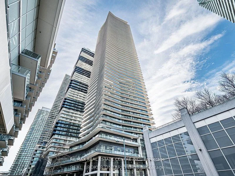 38 Annie Craig Drive 4702, Toronto W06, ON M8V 0G9