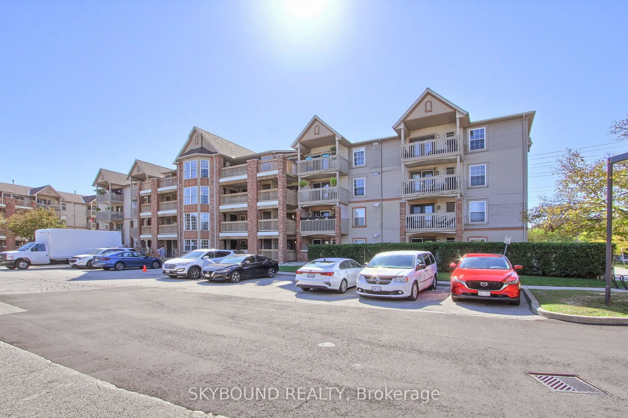 4003 Kilmer Drive 302, Burlington, ON L7M 4M1