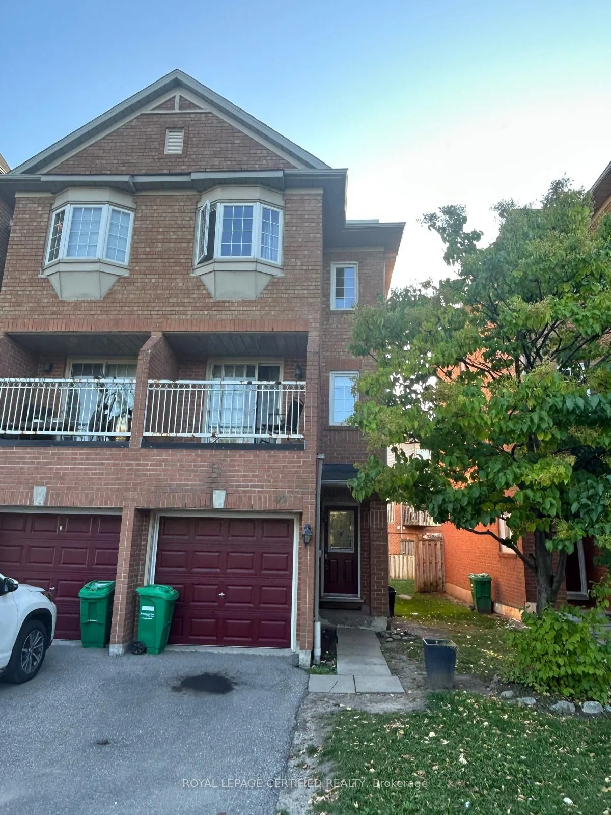 6950 Tenth Line W 92, Mississauga, ON L5N 6Y1