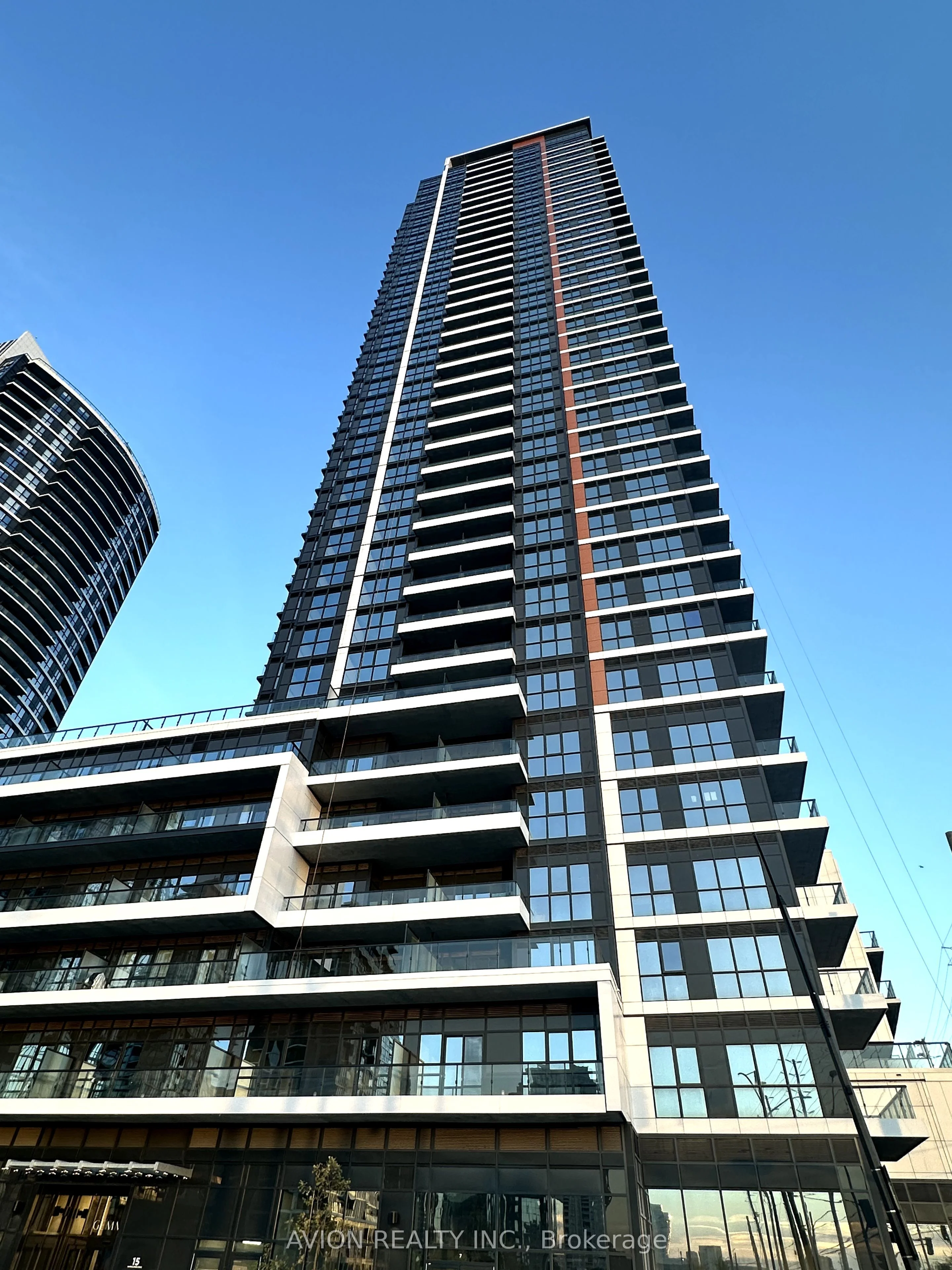 15 Watergarden Drive 1110, Mississauga, ON L5R 0H4