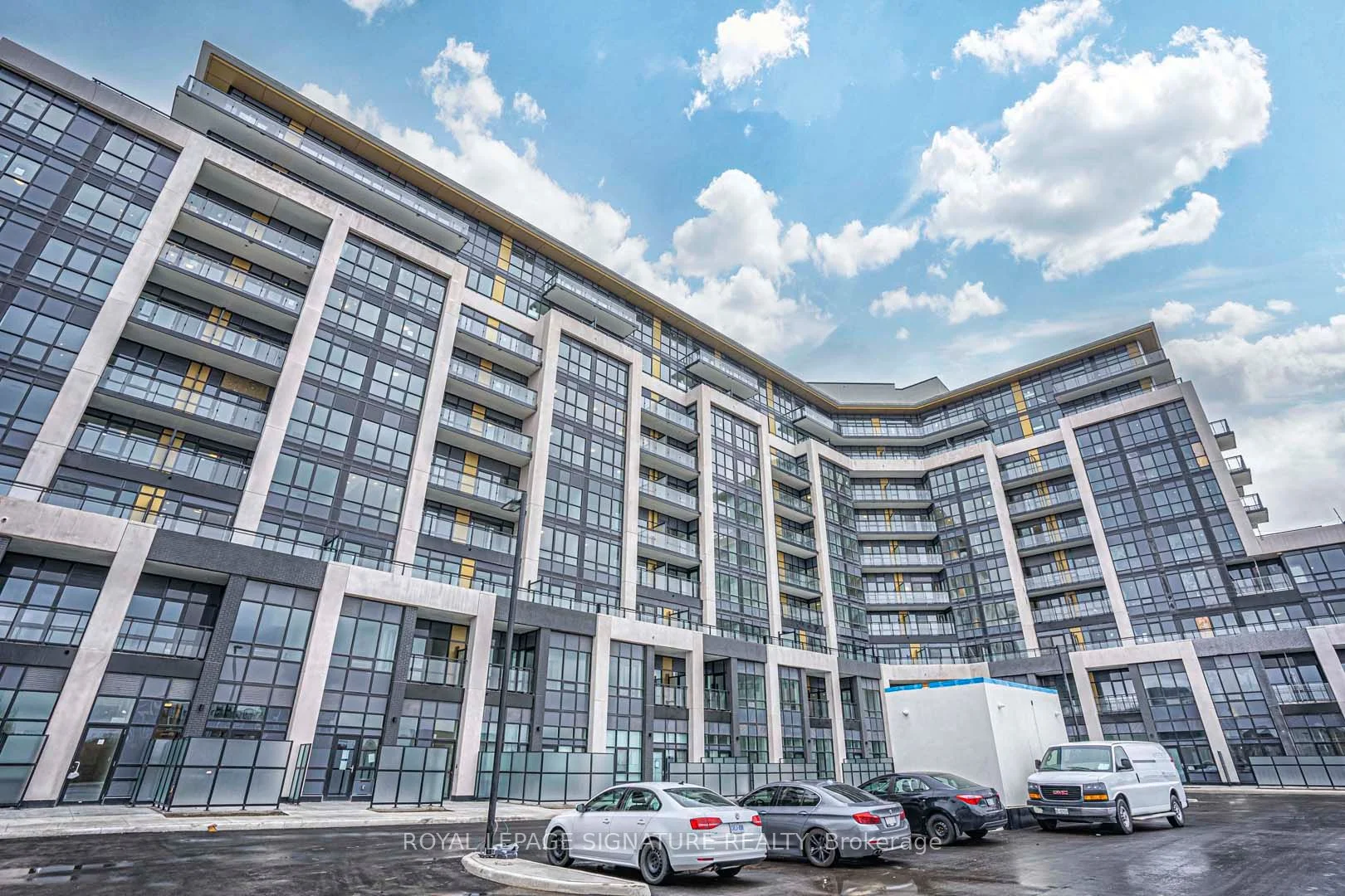 405 Dundas Street W 310, Oakville, ON L6M 5P9