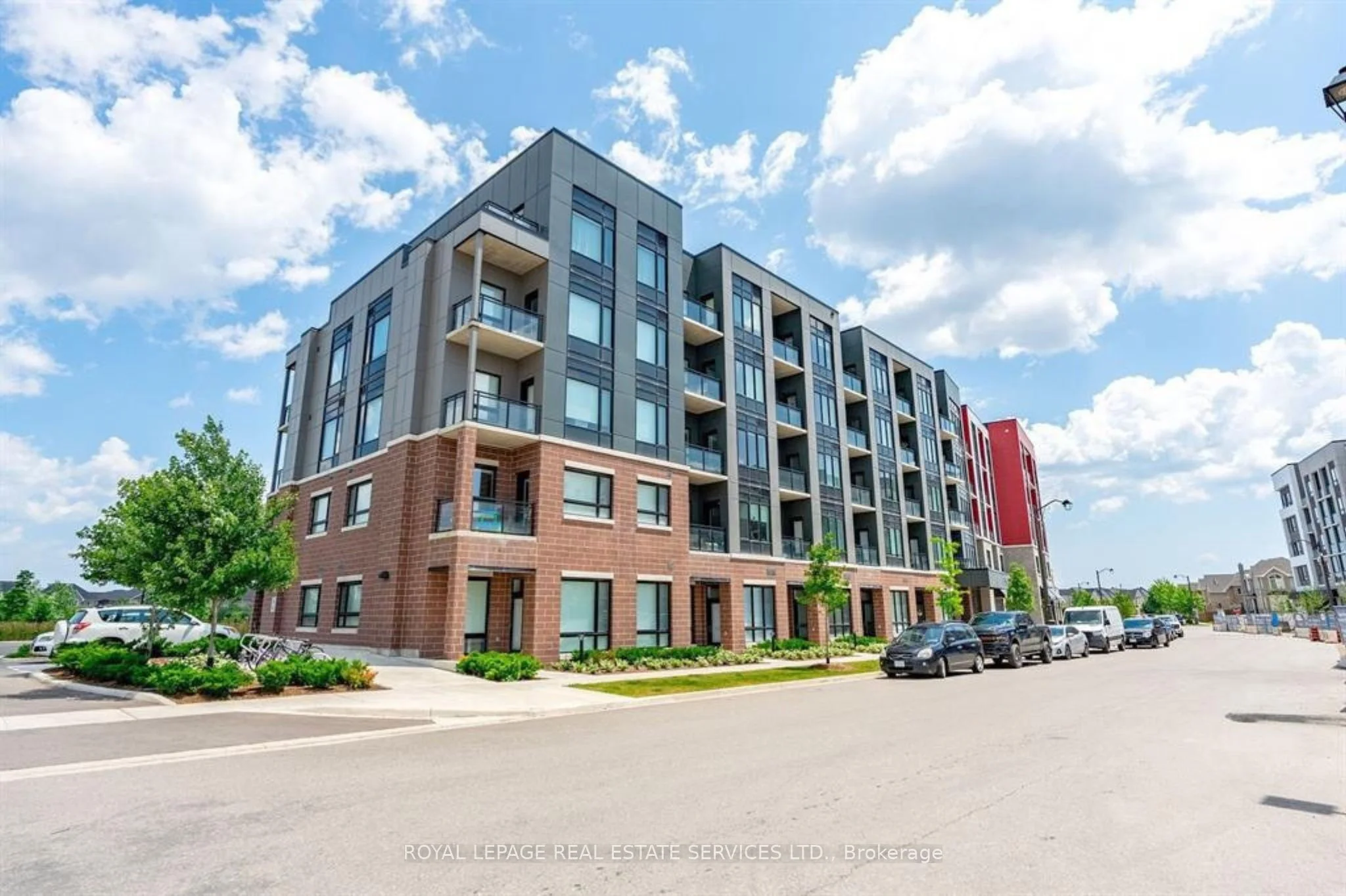 3265 Carding Mill Trail 205, Oakville, ON L6M 5P7