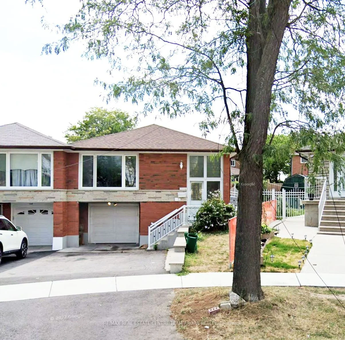 7114 Chigwel Court Bsmt, Mississauga, ON L4T 1N6