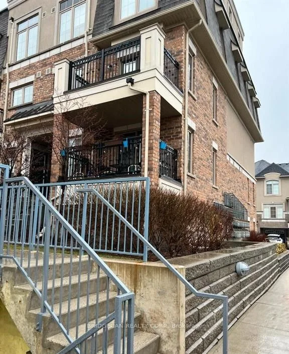 2441 Greenwich Drive 128, Oakville, ON L6M 0S4