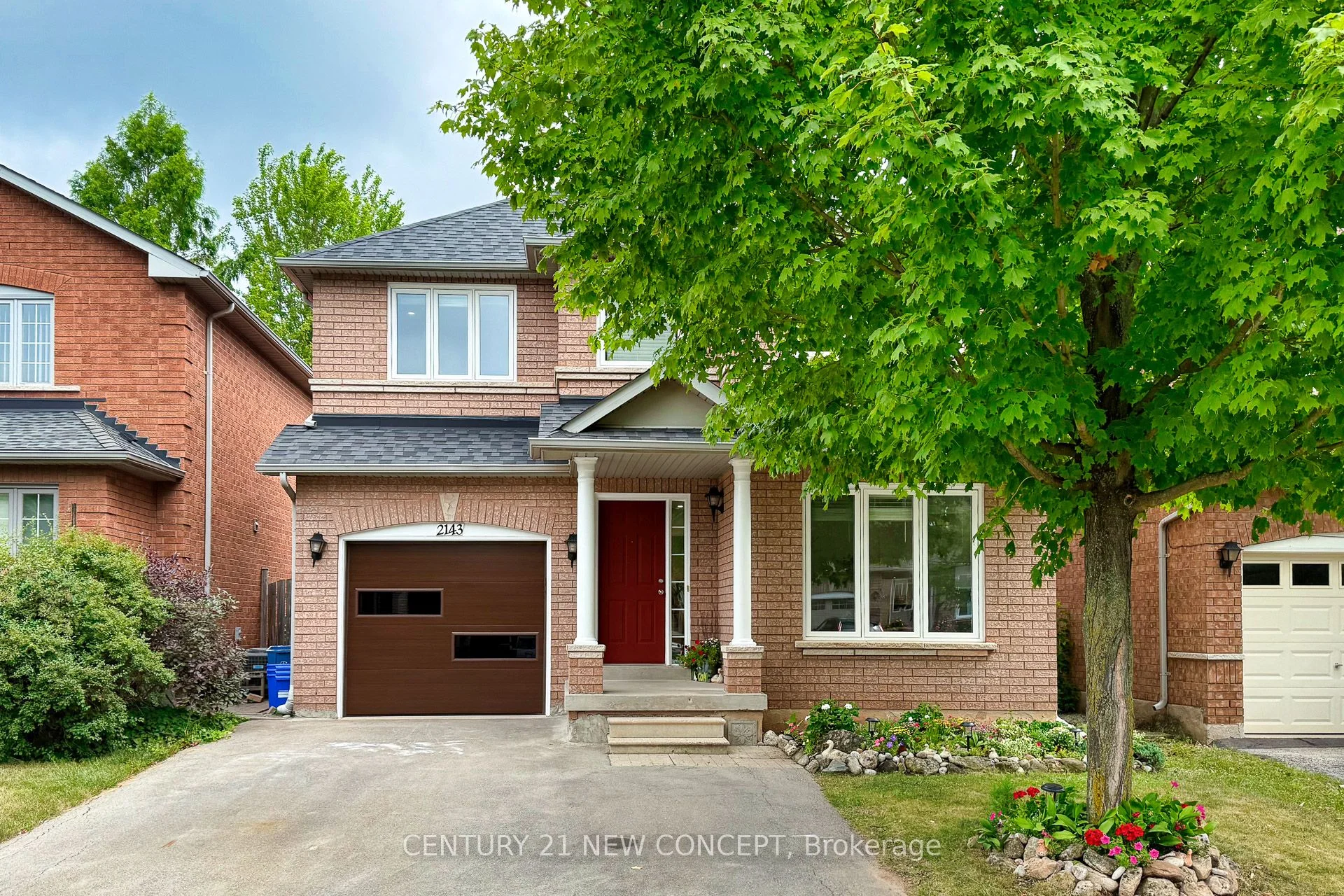 2143 Stillmeadow Road, Oakville, ON L6M 3T4