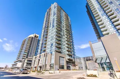 Condo Apartment in Mississauga
