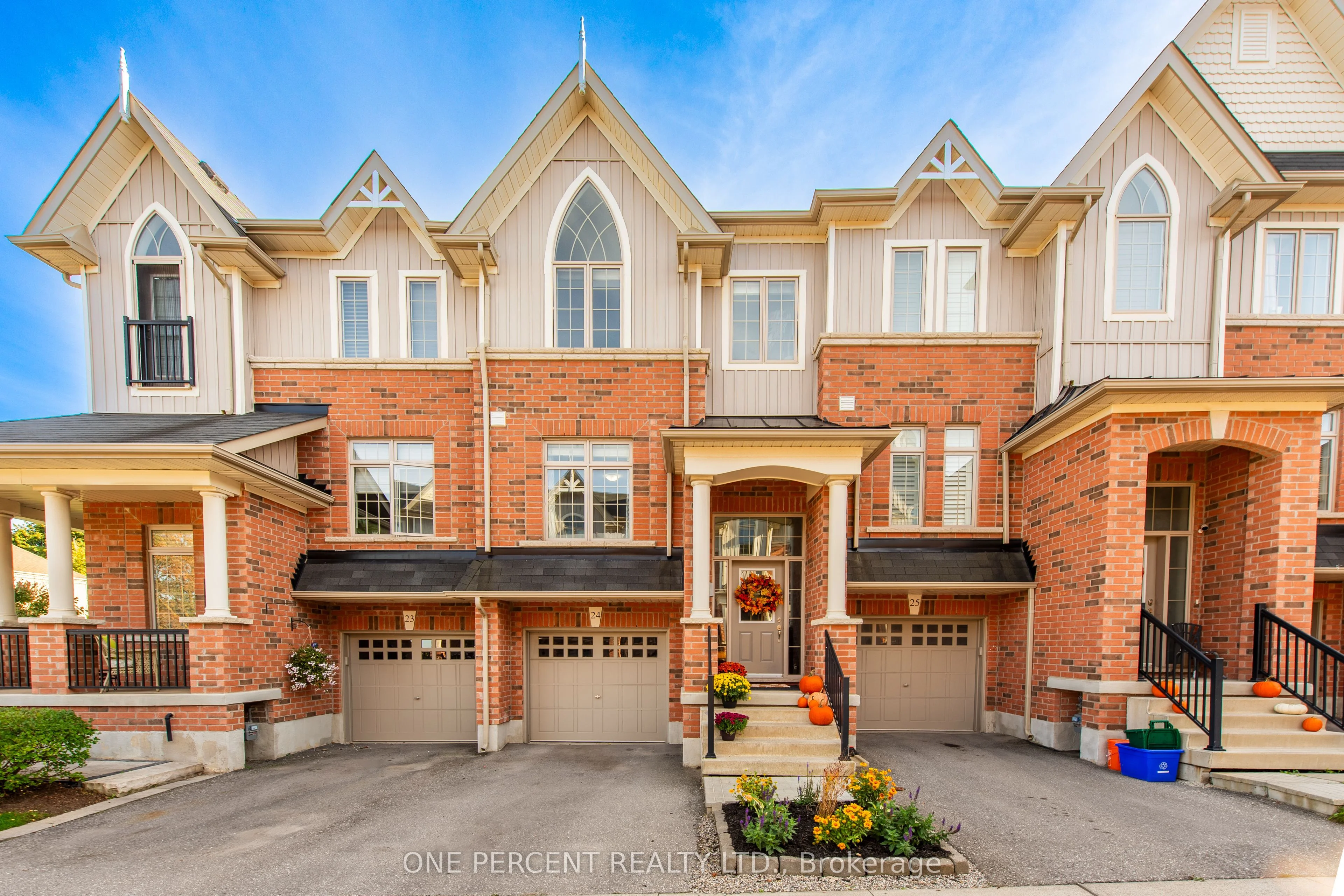 60 First Street 24, Orangeville, ON L9W 2E4
