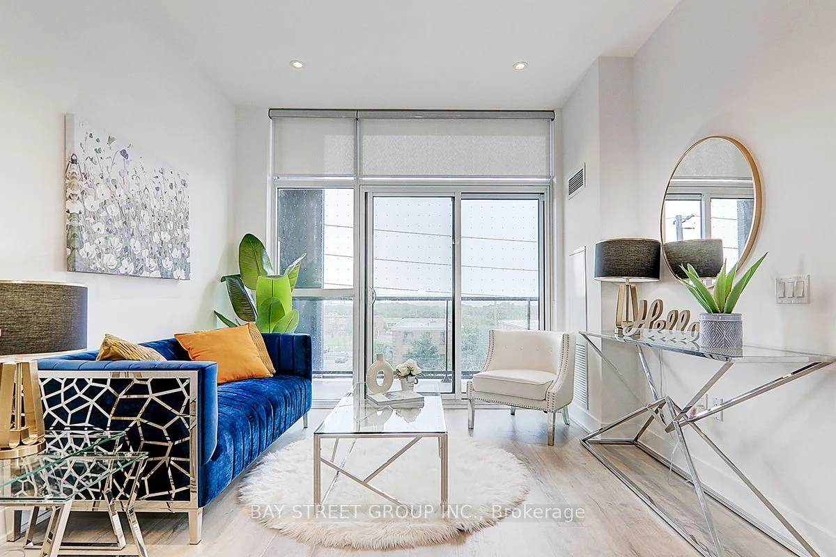 50 George Butchart Drive #320, Toronto W05, On M3k 0c9