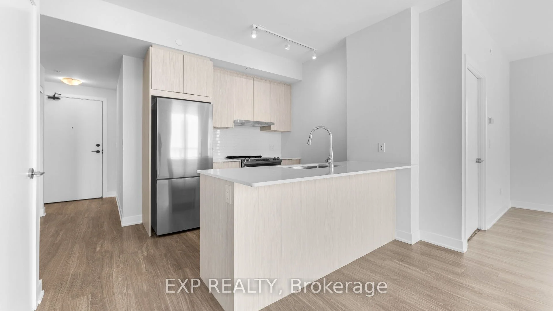 430 Square One Drive 2903, Mississauga, On L5b 0l6