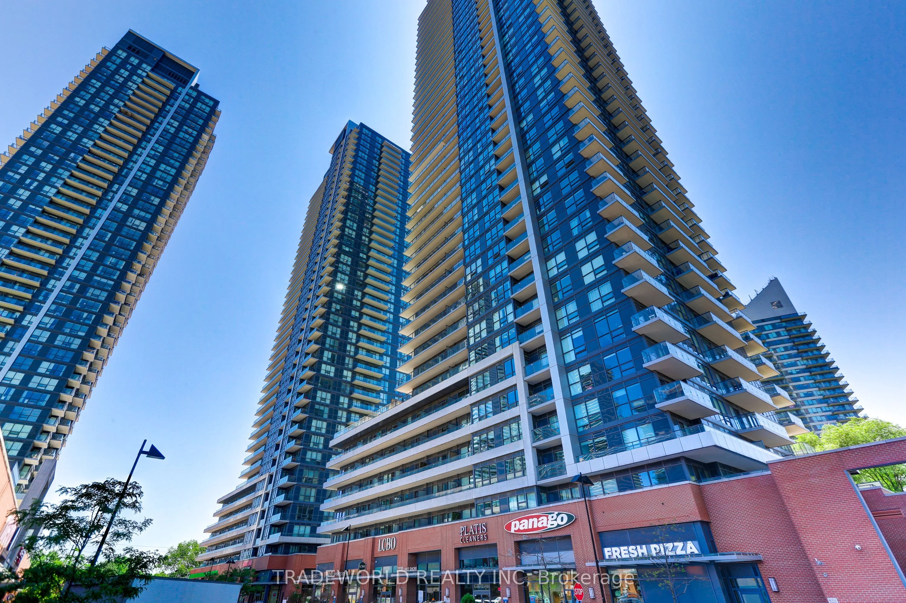 Condo Apartment in Toronto