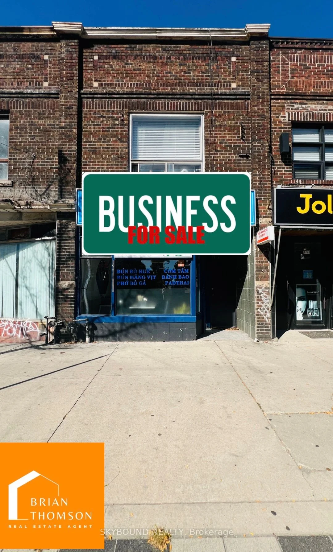 1772 St Clair Avenue W, Toronto W03, On M6n 1j3
