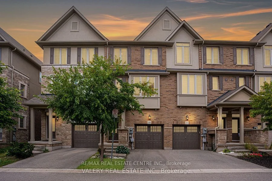 389 Hardwick common Drive, Oakville, ON L6H 0P7