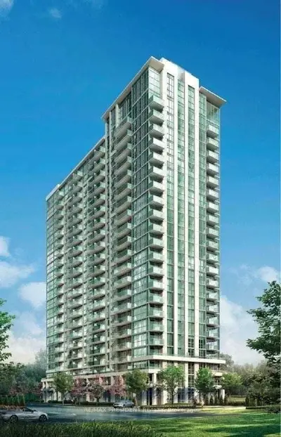Common Element Condo in Mississauga