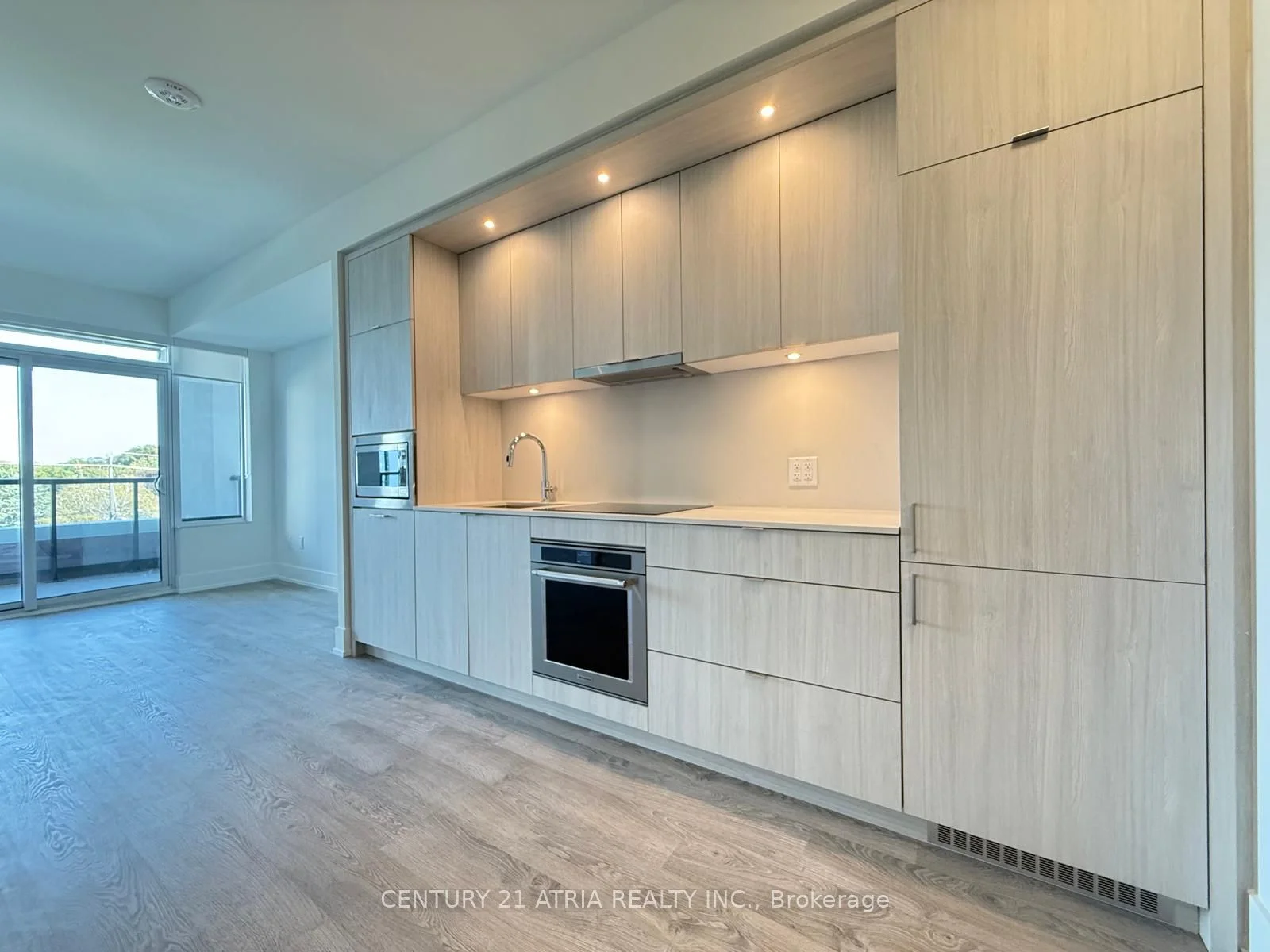 259 The Kingsway 326, Toronto W08, ON M9A 0G2