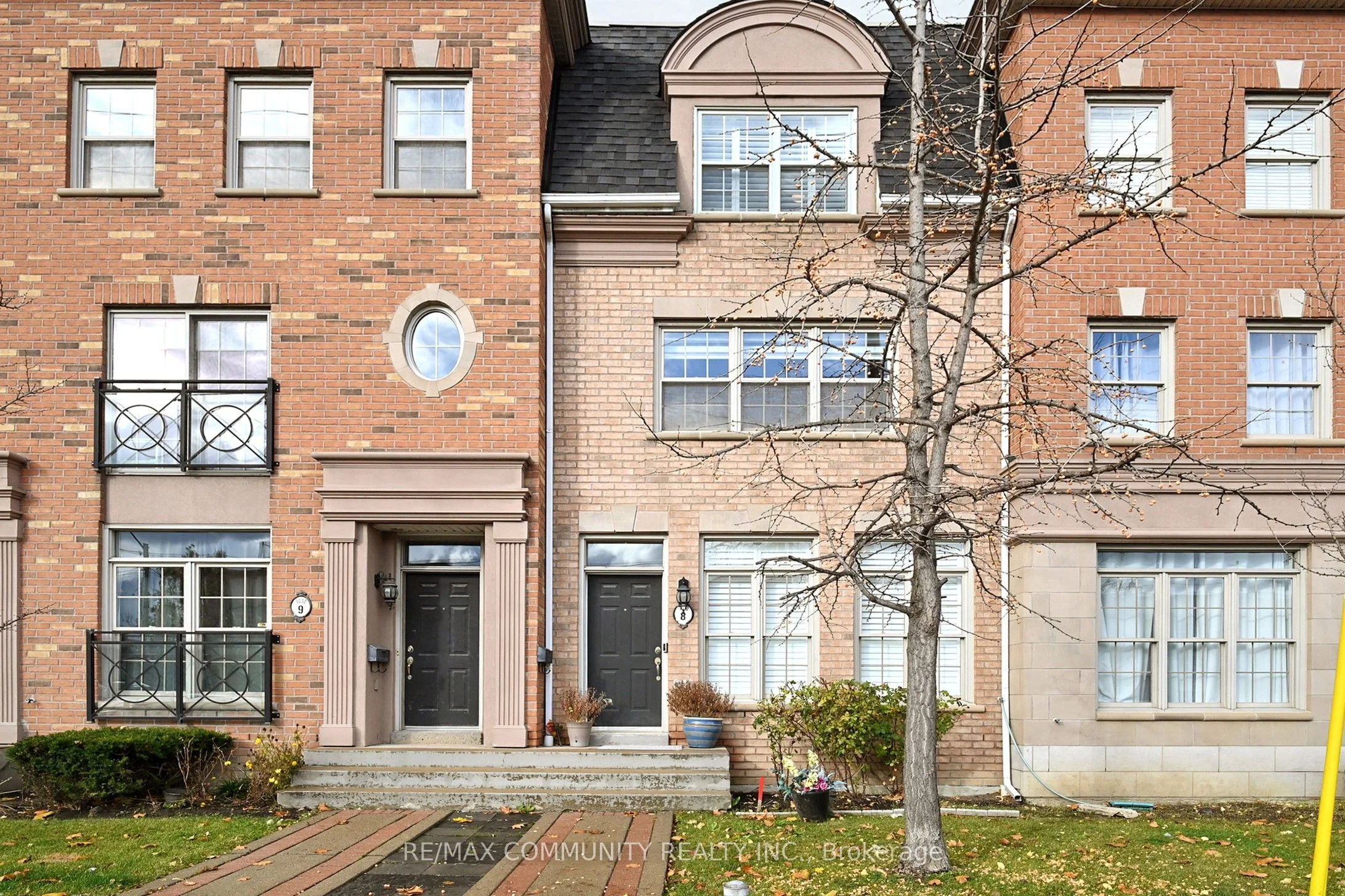 Condo Townhouse in Toronto