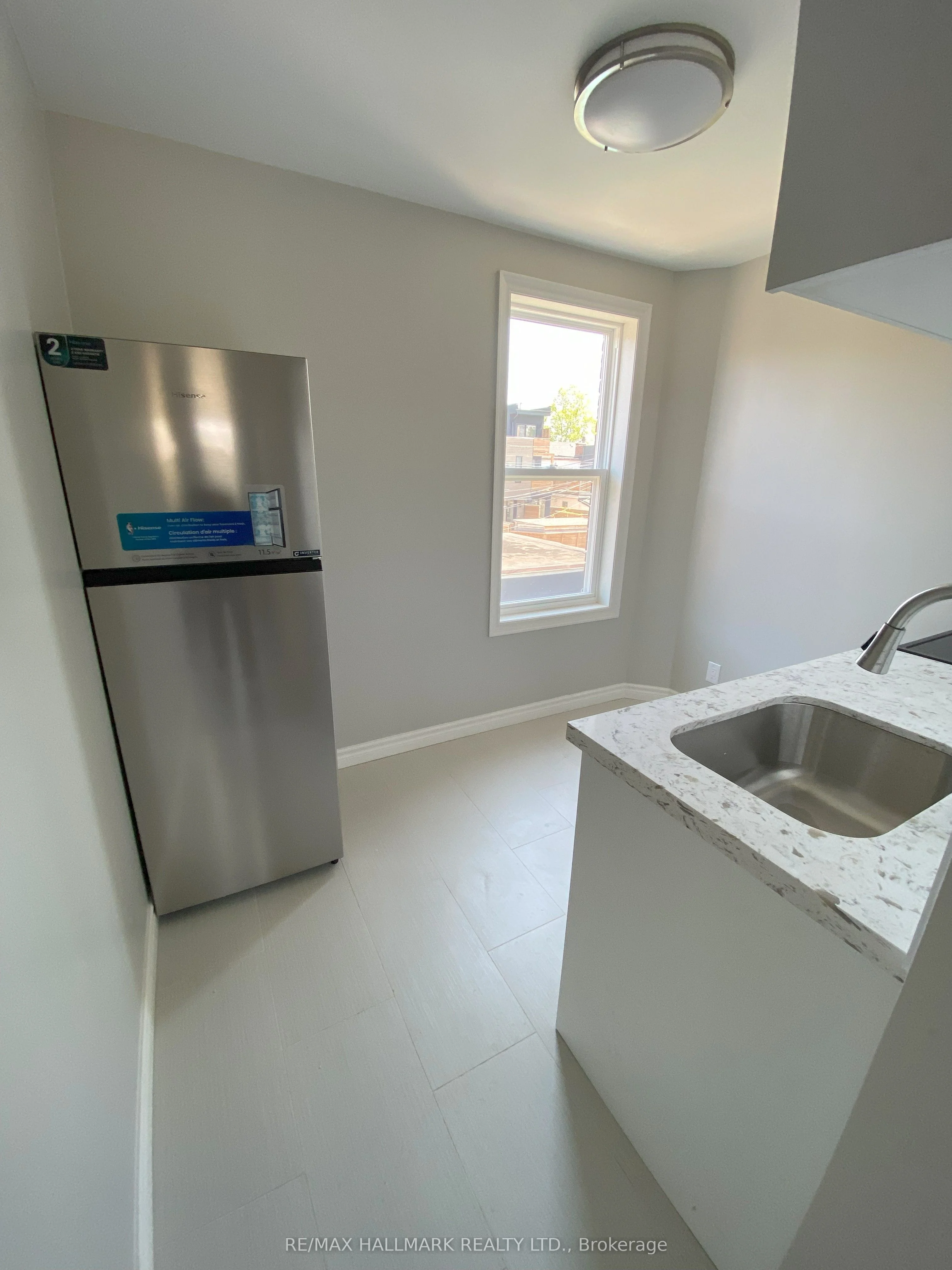 479 Margueretta Street UPPER, Toronto W02, ON M6H 3S6