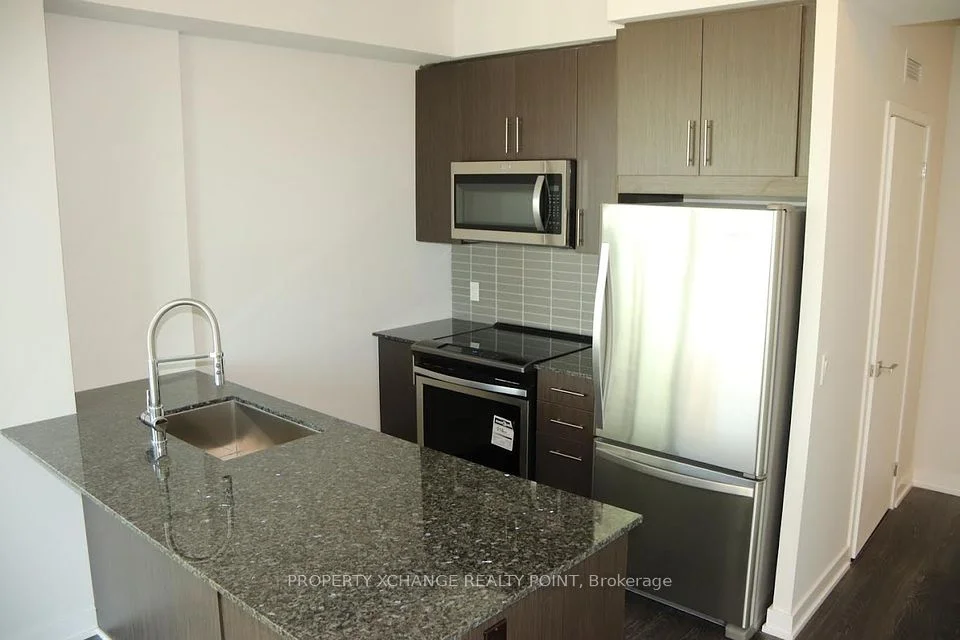 4055 Parkside Villiage Drive 2115, Mississauga, ON L5B 0L7