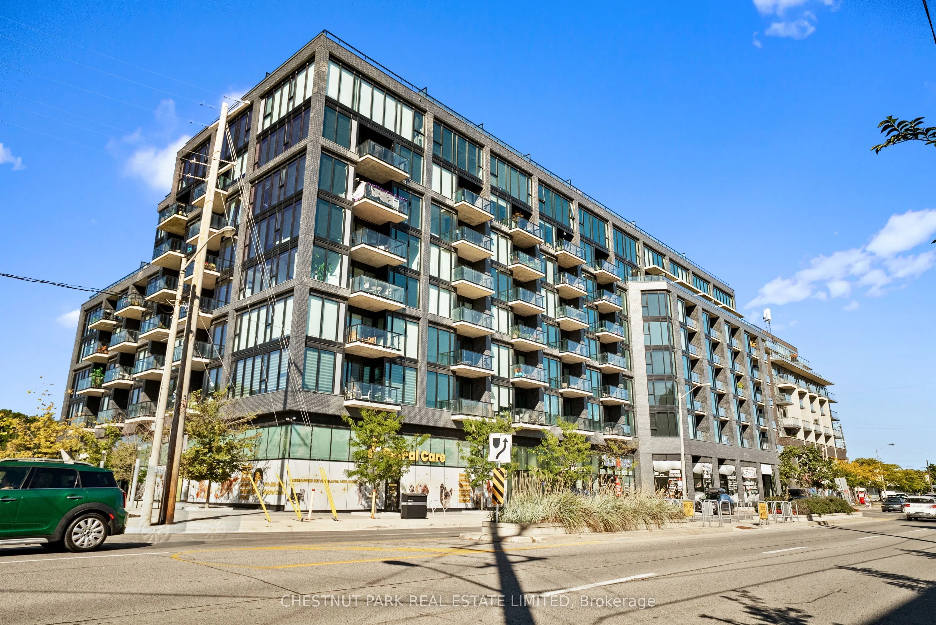 Condo Apartment in Toronto