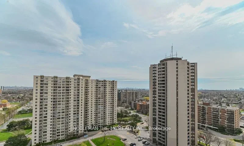 390 Dixon Road 414, Toronto W09, ON M9R 1T4