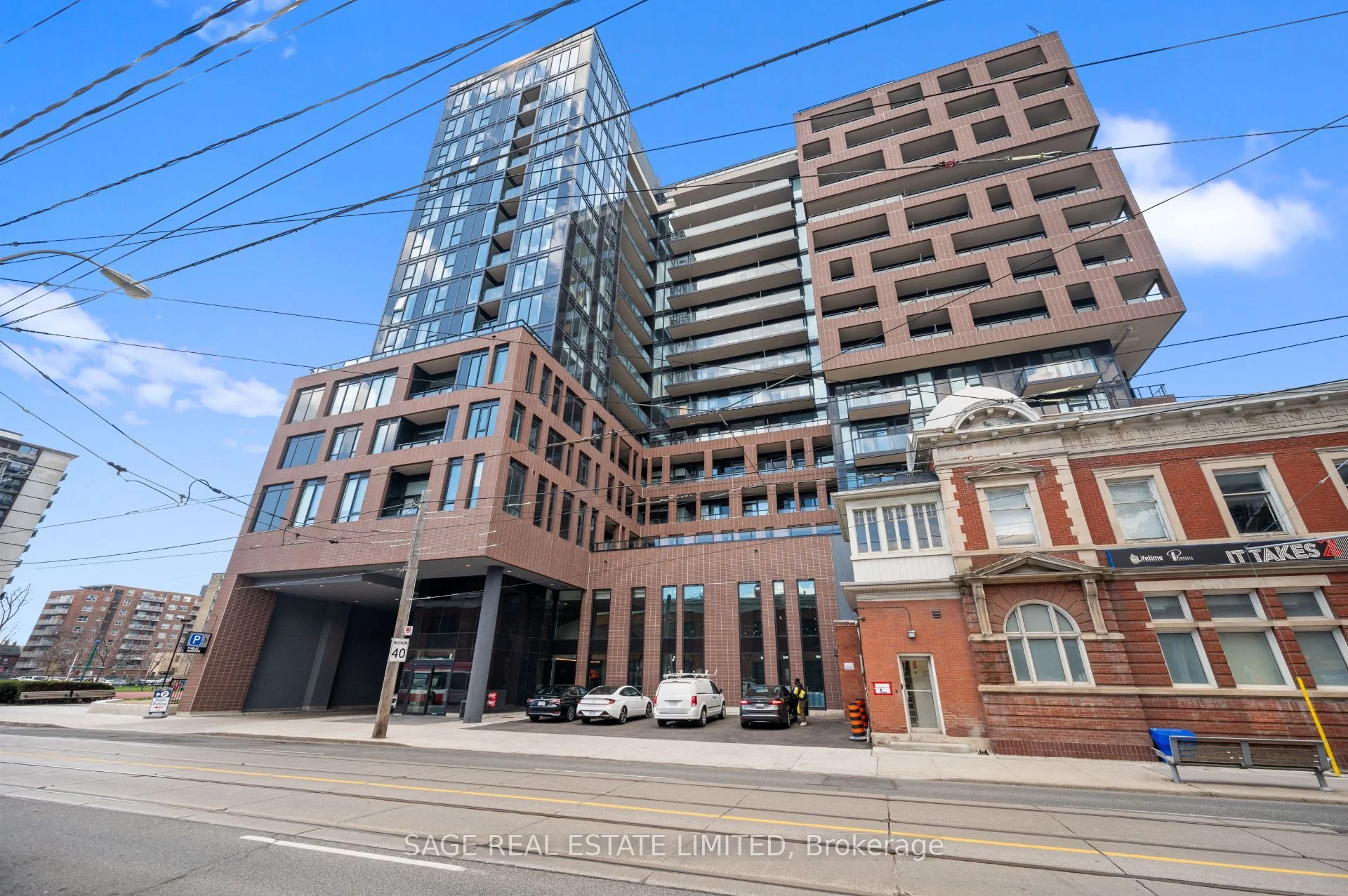 Condo Apartment in Toronto