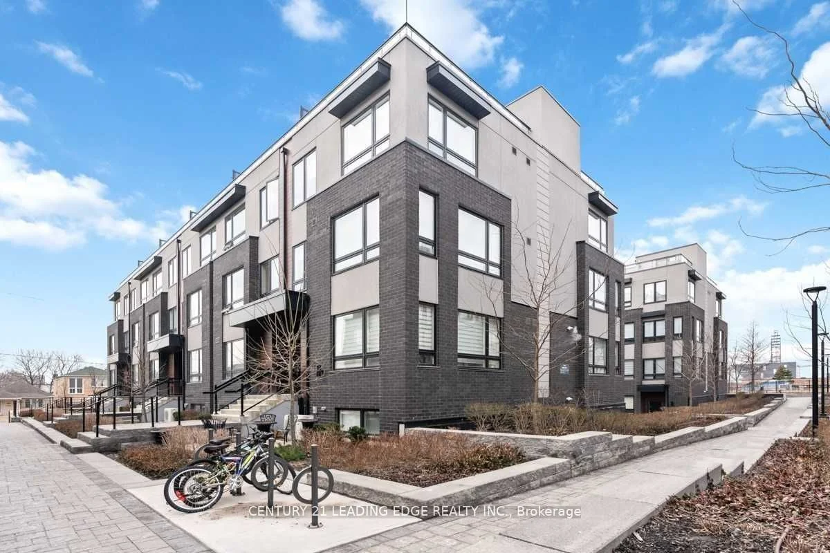 1110 Briar Hill Avenue E 309, Toronto W04, ON M6B 1M7