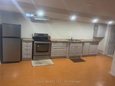 Semi-Detached in Mississauga