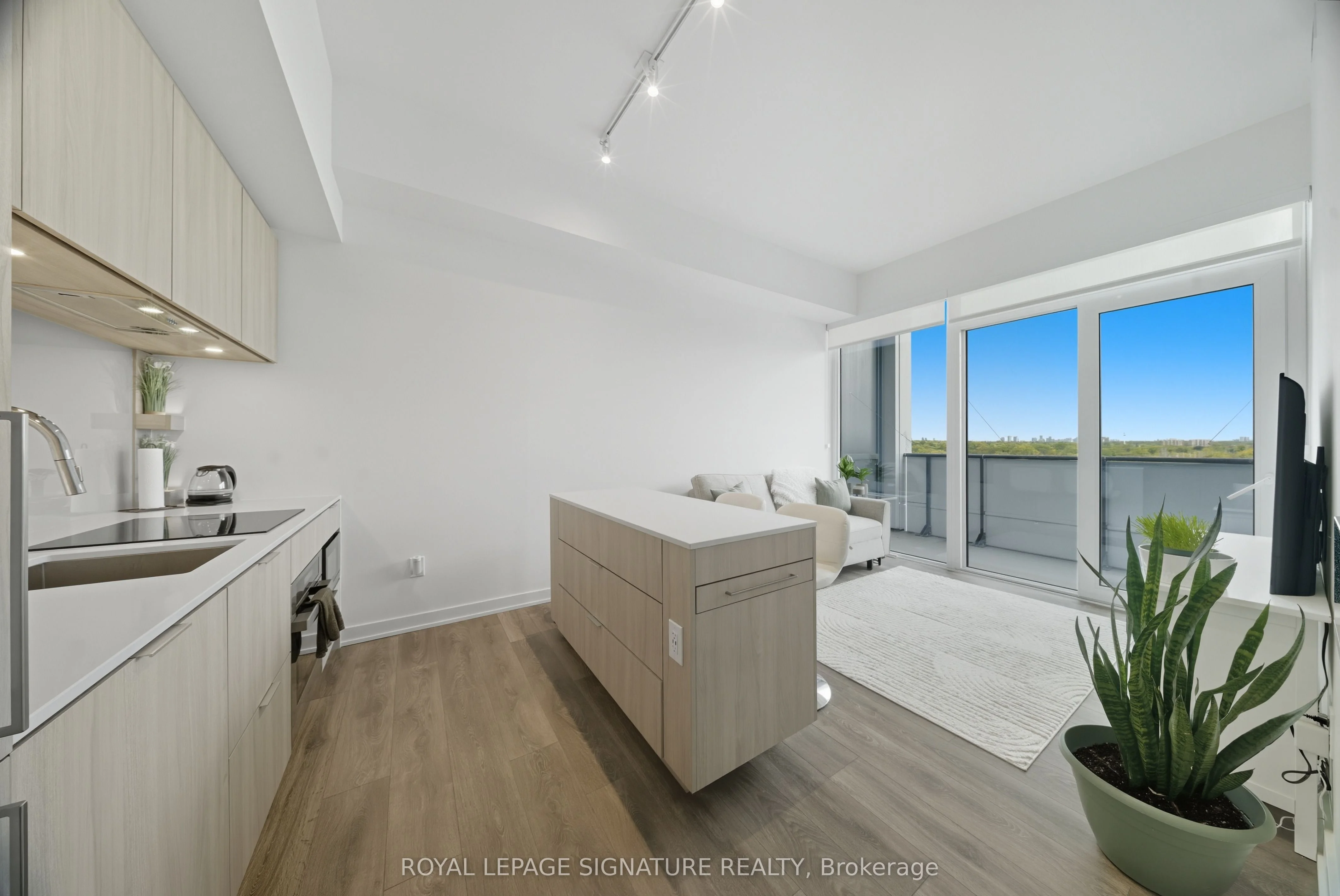 Condo Apartment in Mississauga