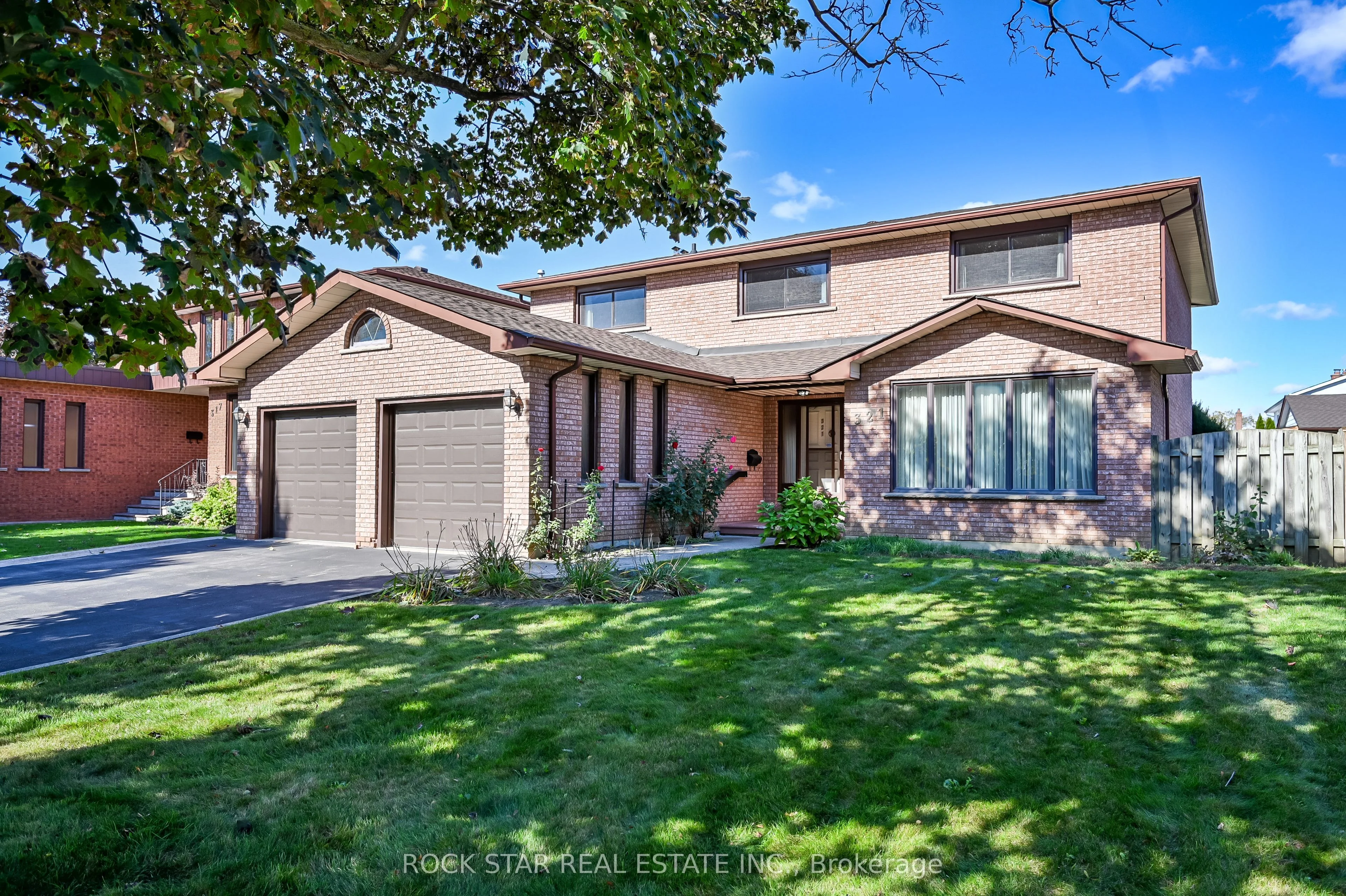 321 Creelman Road, Mississauga, ON L5A 4A6