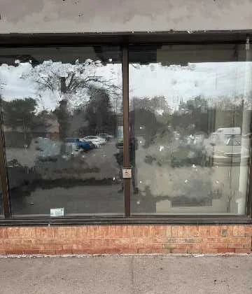 255 Dundas Street W 6B, Mississauga, ON L5B 3B4