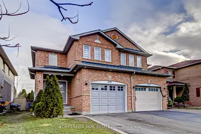 Semi-Detached in Mississauga