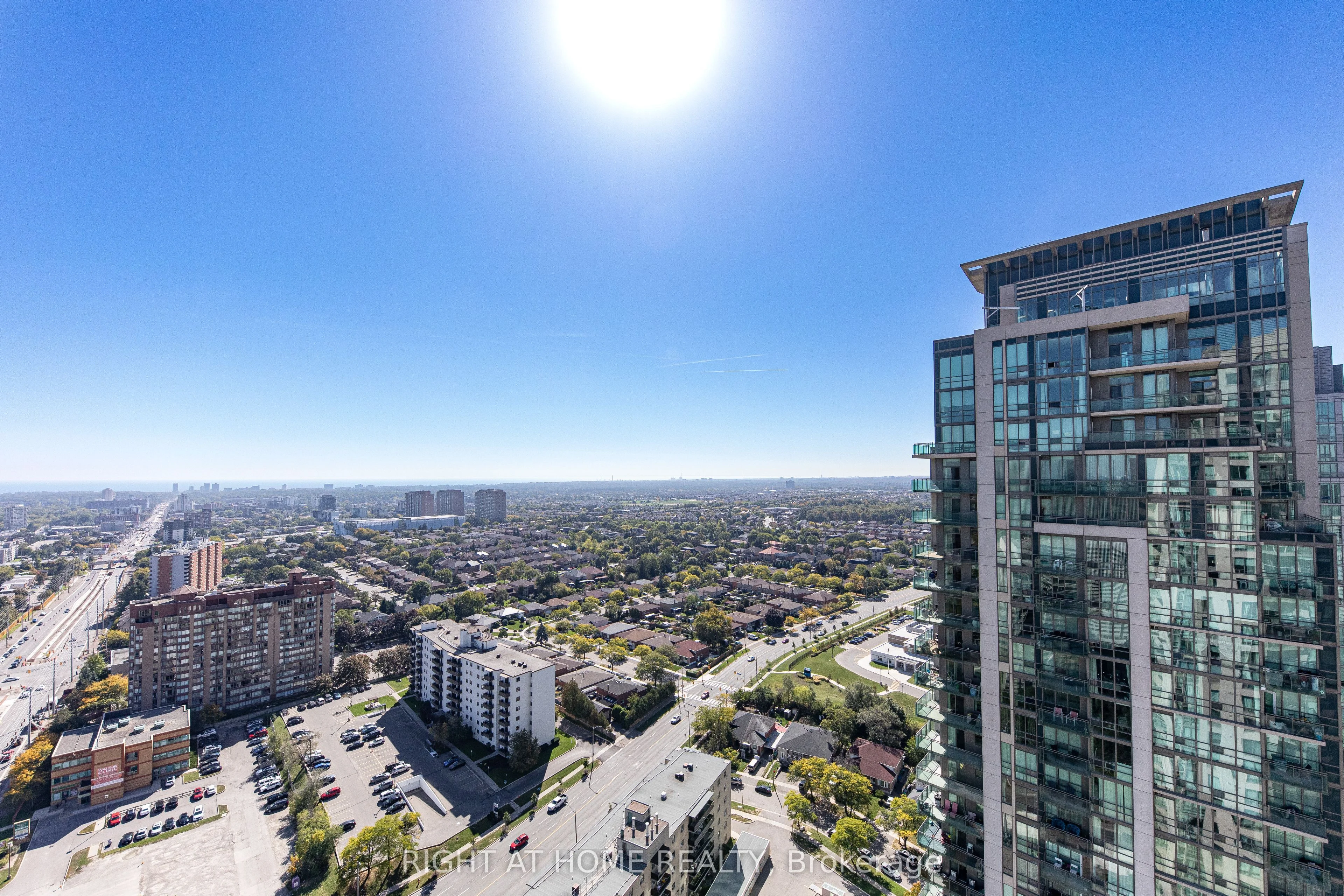 3504 Hurontario Street 3503, Mississauga, On L5b 0b9