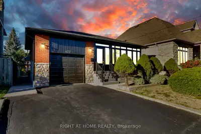 Detached in Toronto