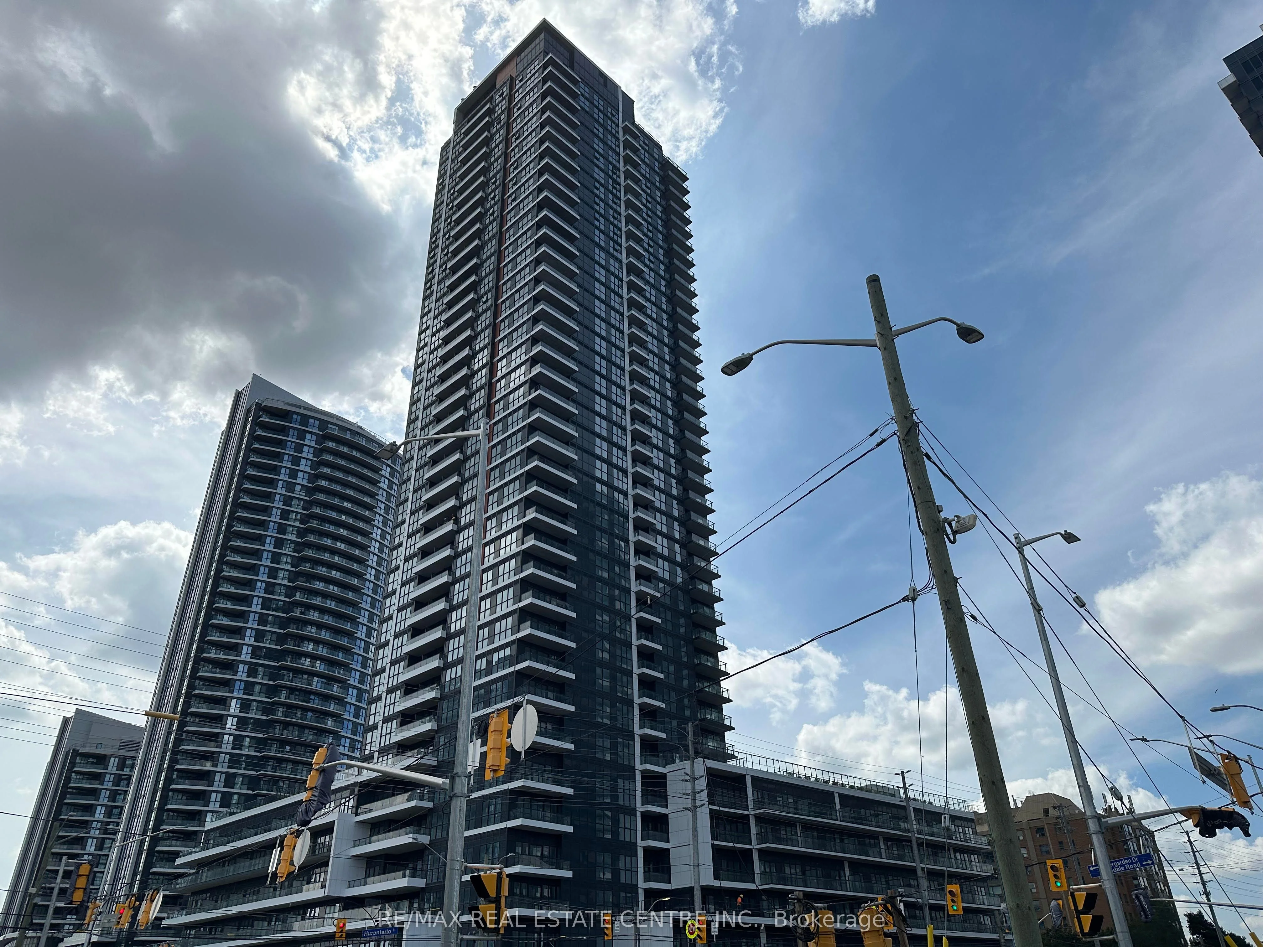 15 Watergarden Drive 1708, Mississauga, ON L5R 0H4
