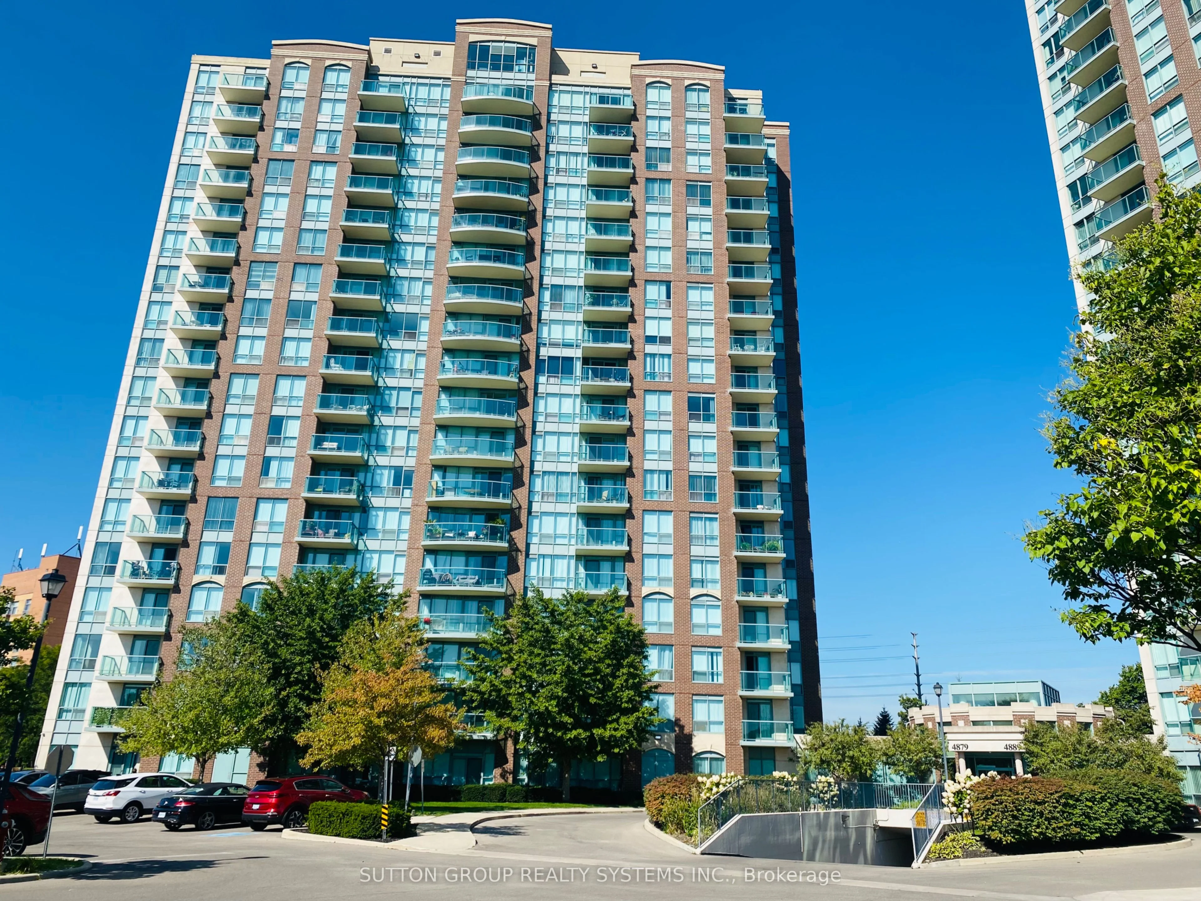 4879 Kimbermount Avenue 1005, Mississauga, ON L5M 7R8
